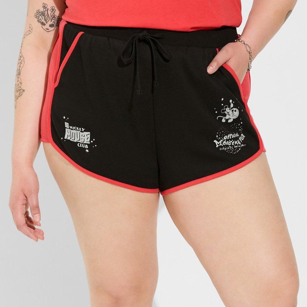 ❤️NWT TORRID SHORTS - DISNEY MOUSEKETEER - PULL ON FLEECE - PLUS SIZE